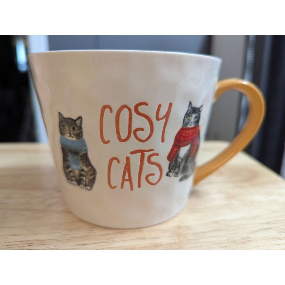 Cosy Cats Stoneware‎ Mug Harvest Green Studio made in England white & yellow